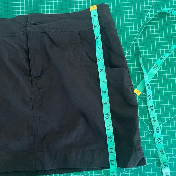 Black miniskirt - Picture 4 of 5